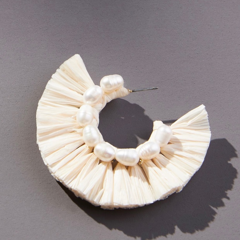 Anthropologie goddess dressing Ruffle Shell Hoop - Picture 7 of 10